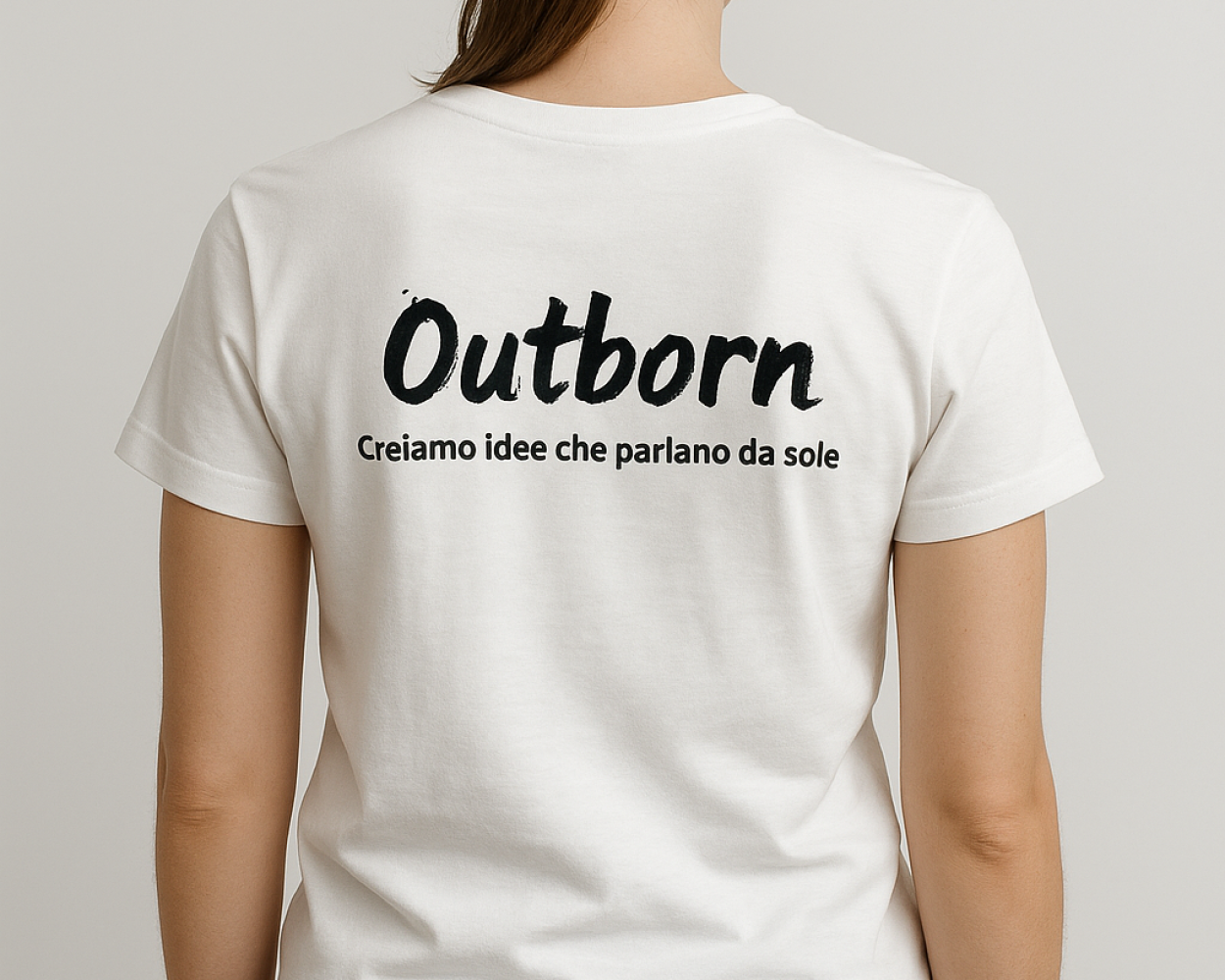 Look dello stile con Outborn